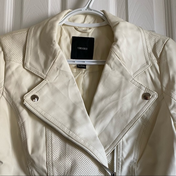 Forever 21 - Faux Leather Jacket - Picture 3 of 14